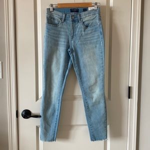 Lucky brand ankle mid rise skinny jeans